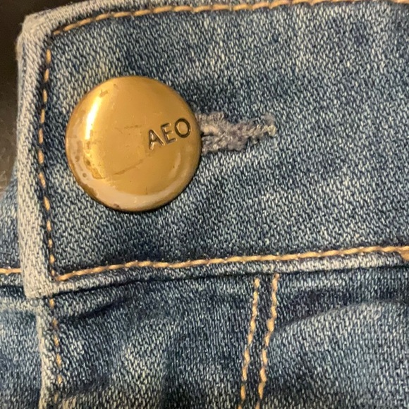 AEO Super Stretch distressed Skinny Jeans - Picture 3 of 4